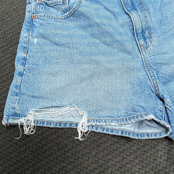 American eagle Jean shorts - Picture 3 of 5